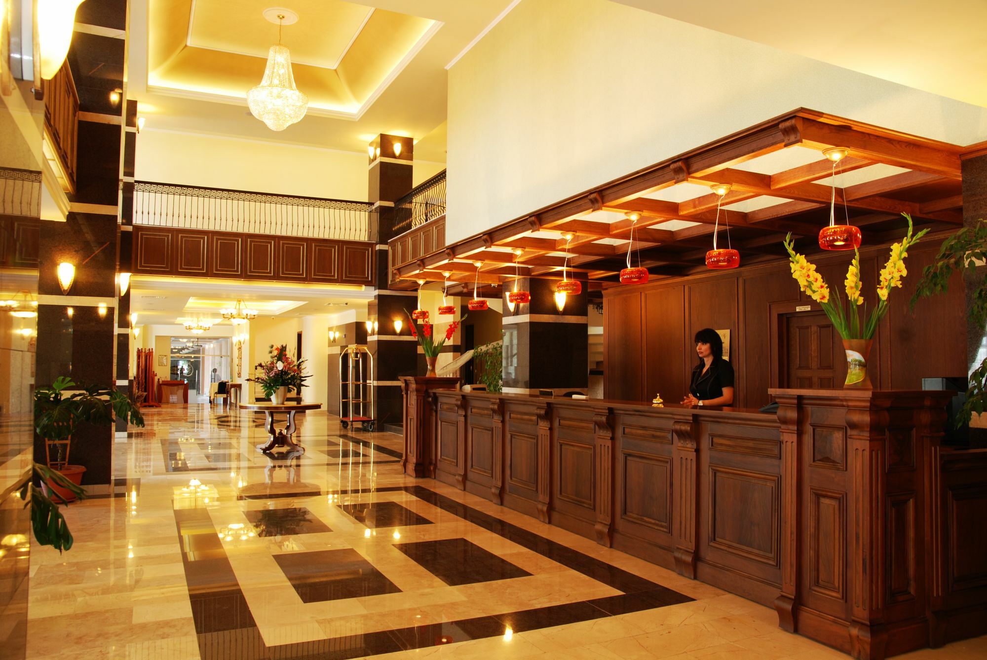 Hotel Central Плоєшті Екстер'єр фото